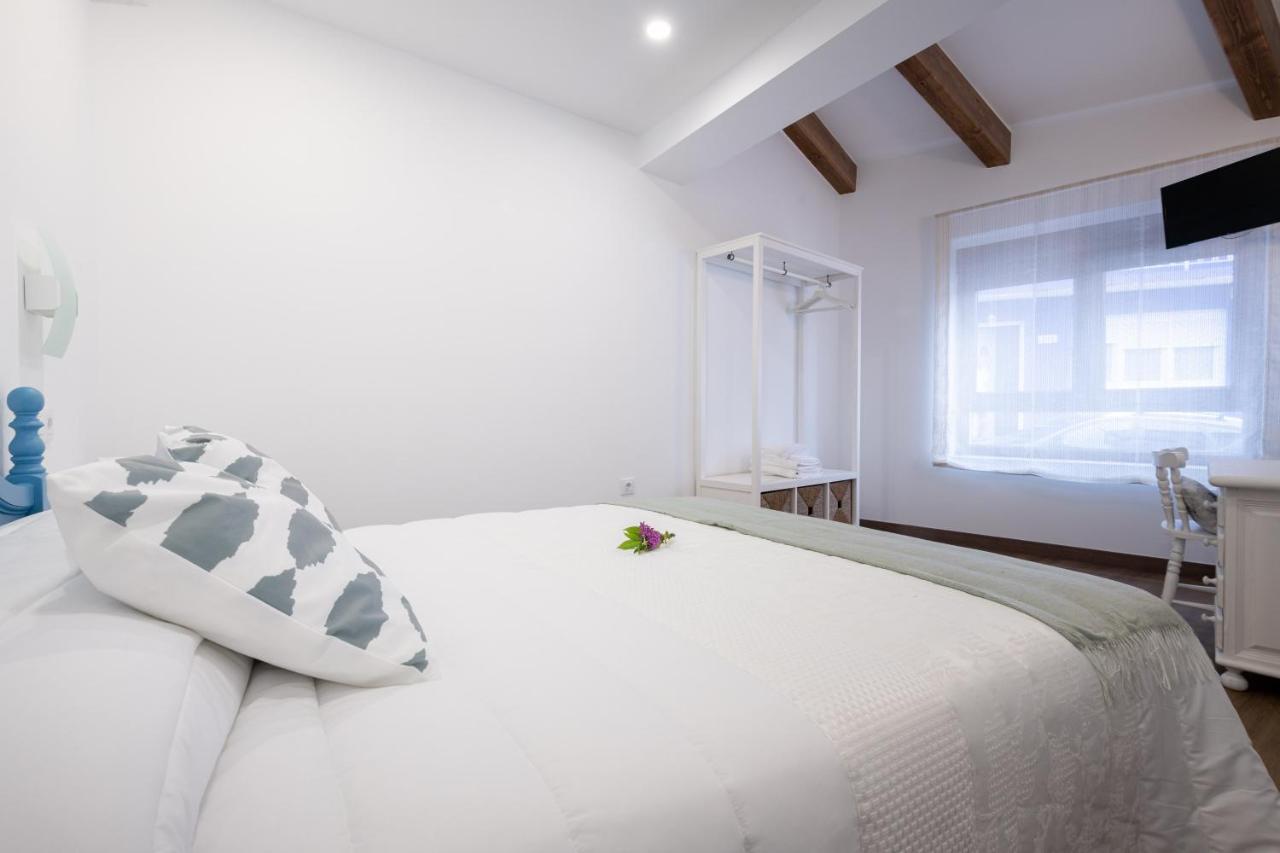 Casa De Miranda Guest House เอซาโร ภายนอก รูปภาพ